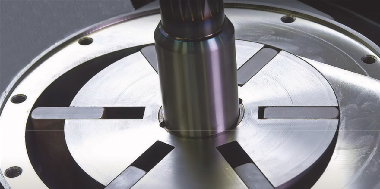 Cornerstones of Compression Rotary sliding vane compressors KHL Group