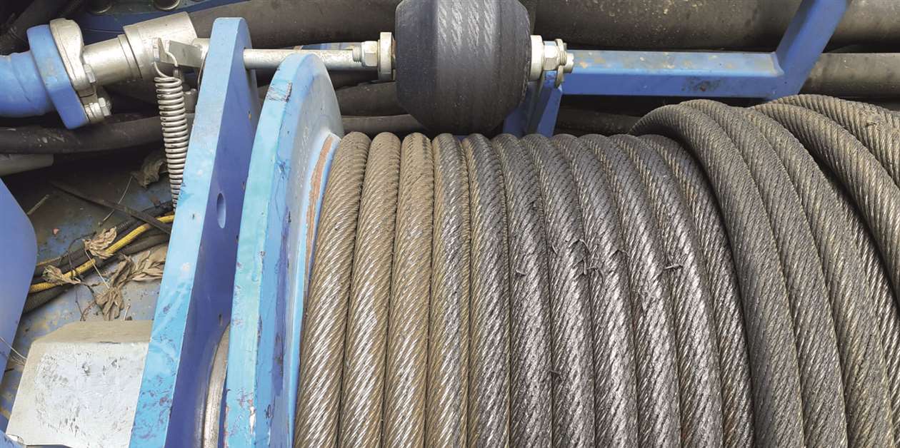 Ropes and winches Winding it on KHL Group