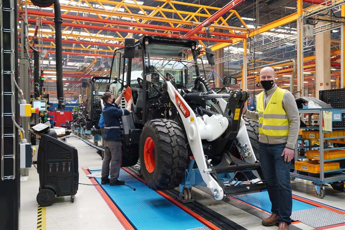 The Bobcat L85 compact wheeled loader