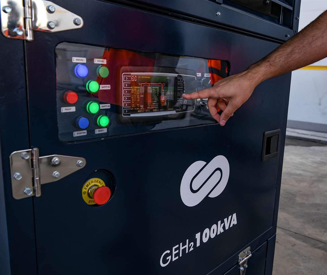 The GEH2 electro-hydrogen power generator