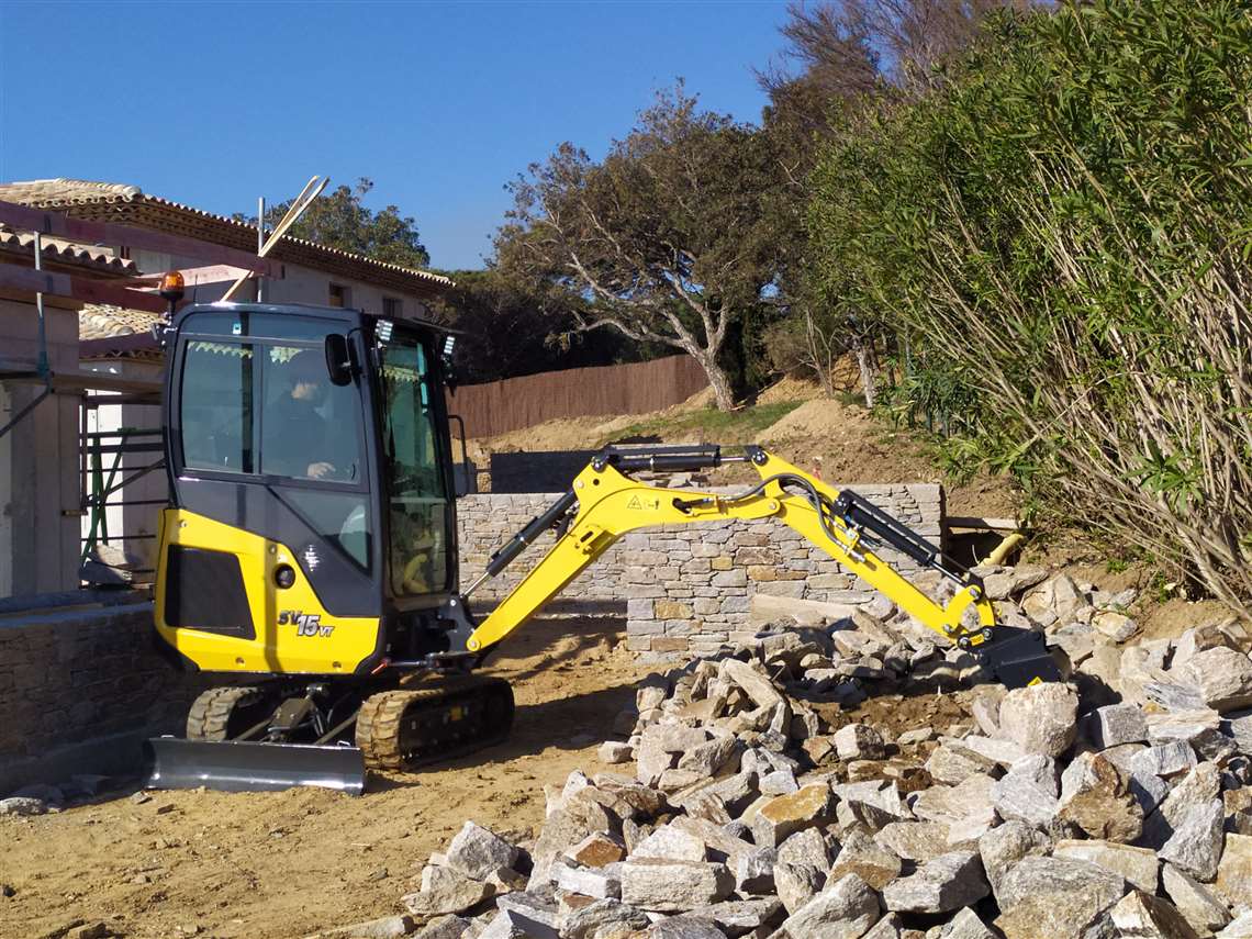 Yanmar SV15VT mini excavator