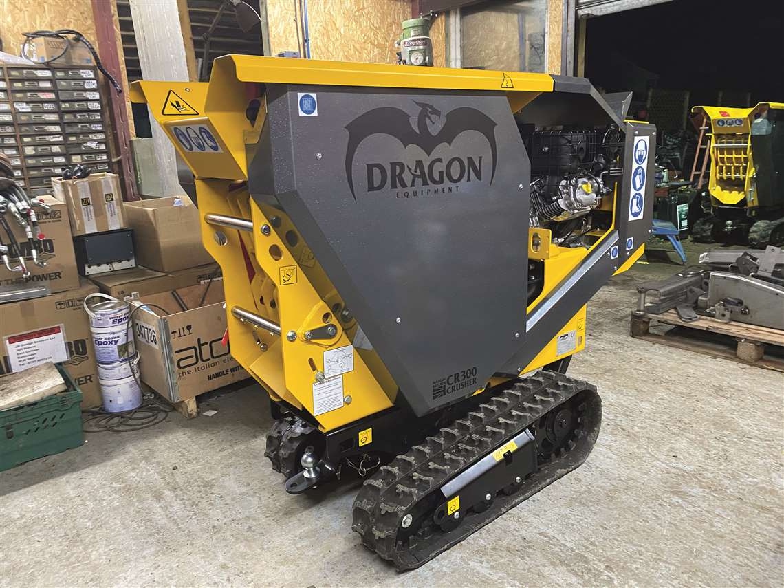 Dragon Equipment's CR300 crusher