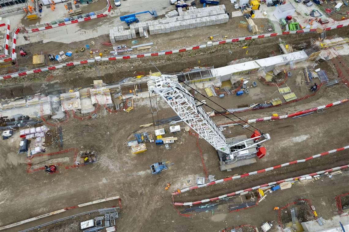 Liebherr LR1250E electric crane at HS2's Old Oak Common construction site