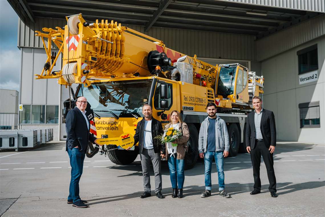 From left to right: Wolfgang Sailer, Liebherr; Ibrahim Kücükdag, Cane Kücükdag, Gabriel Kücükdag from Würzburger Kranverleih; and Florian Maier, Liebherr