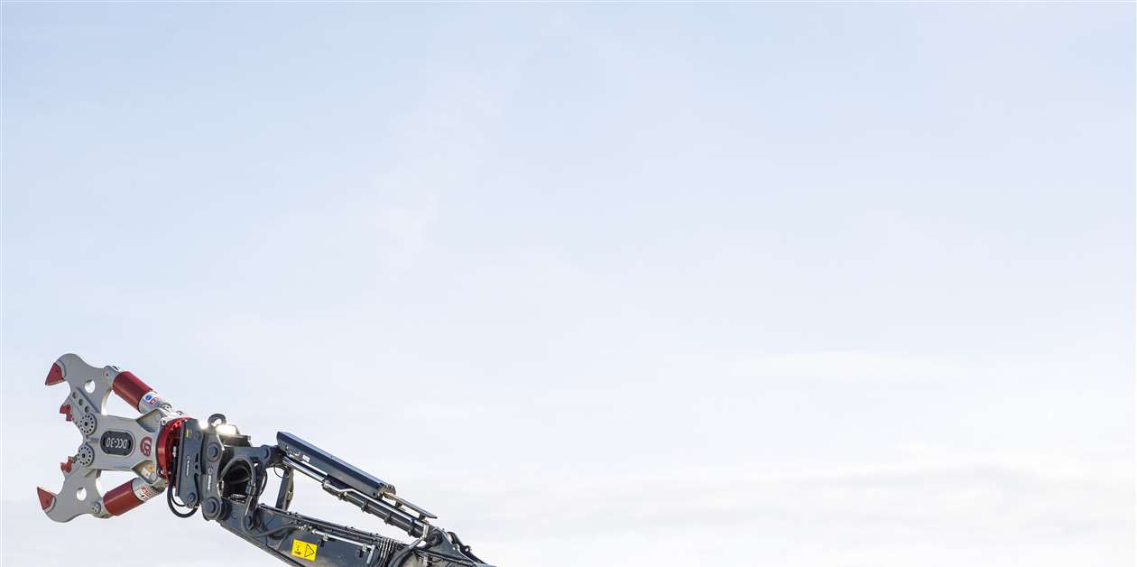 New Zaxis-7 machine can carry 5-tonne construction work tools - KHL Group