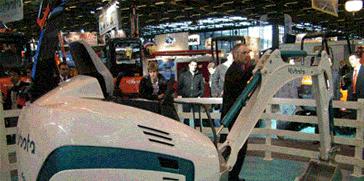 Electric charge: Electric mini excavators on show at Intermat - KHL Group