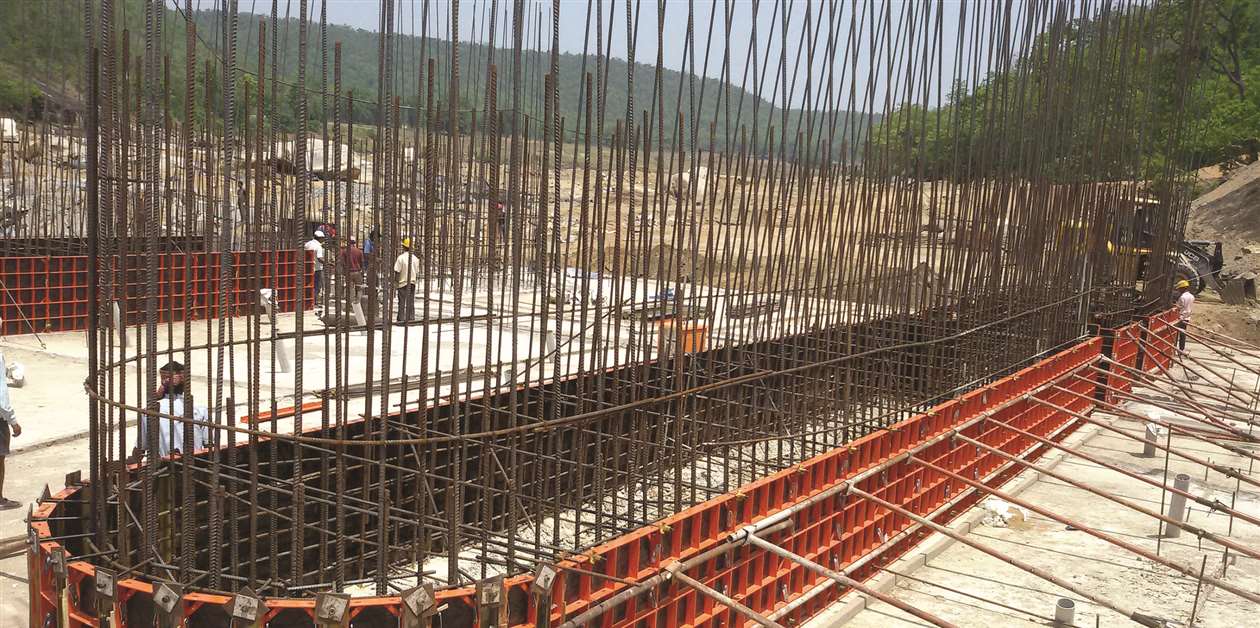 Falsework Stringer Falsework & Formwork: Bolstering efficiency - KHL Group