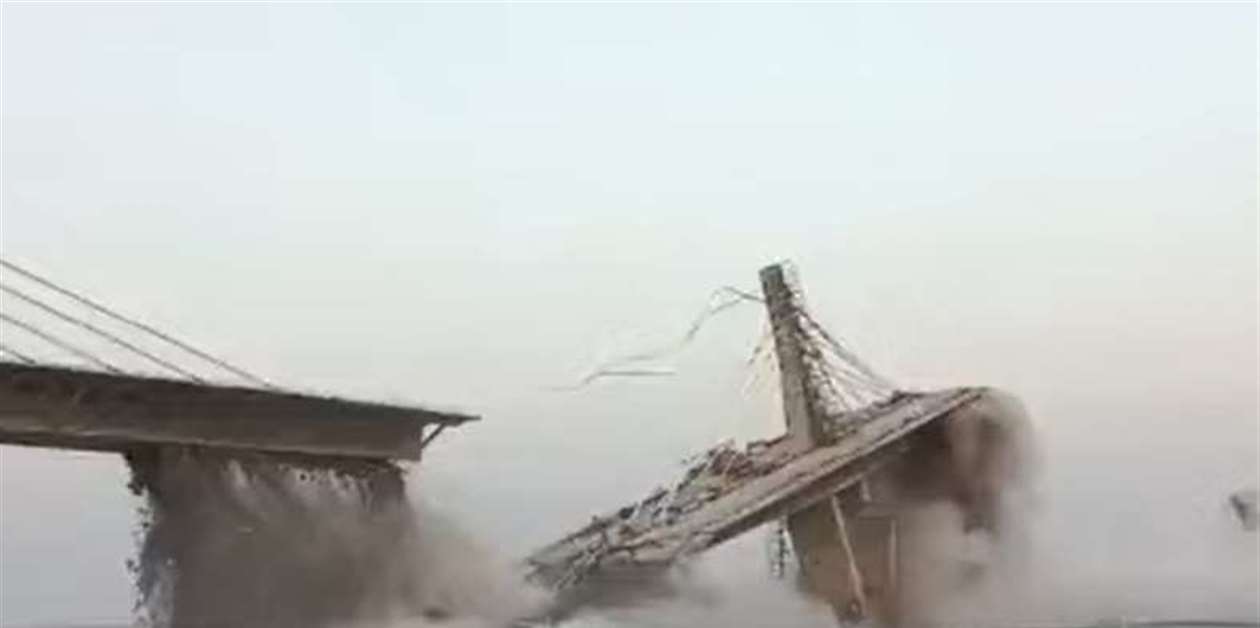Video | Under-construction bridge collapses in India - KHL Group