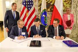 U.S. Ambassador to Poland Mark Brzezinski, Ahmet Tokpinar, general manager of Bechtel’s nuclear power business line, Elias Gedeon, senior vice president for commercial operations at Westinghouse, Miroslaw Kowalik, president, Westinghouse Poland, and Anna Łukaszewska-Trzeciakowska, Poland government plenipotentiary for Strategic Energy Infrastructure.