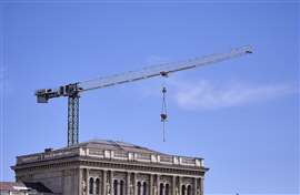 Raimondi T187 flat top tower crane