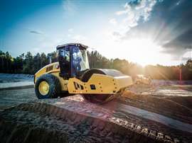 Cat CS12 soil compactor