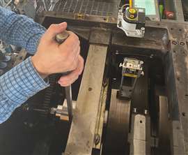 Checking crankshaft thrust
