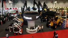 Bobcat stand at Komatek