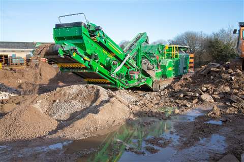 McCloskey International I4C Heavy Duty Compact Crusher