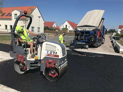 Dynapac CC900 e tandem roller