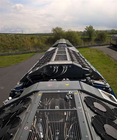 Cummins' fuel cell-powered train