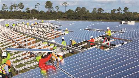 Florida Power & Light solar photovoltaic capacity 