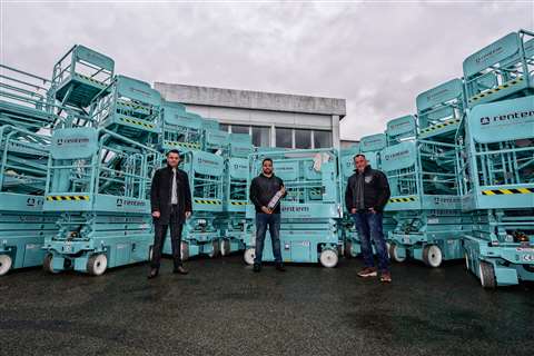 Rentem managing directors Jona Meier and Jens Krause with Ahern Deutschland's sales representative Jürgen Müller.