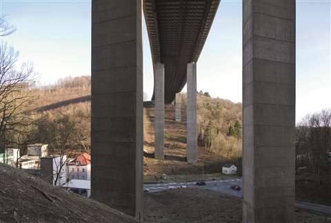 The Rahmede motorway bridge is set to be demolished this year