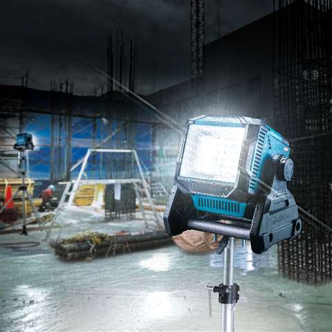 Site lighting equipment on a construction site