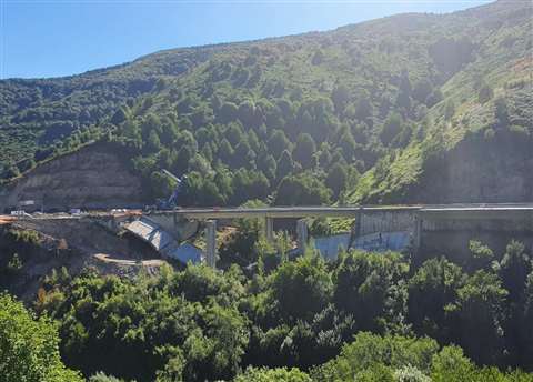 O Castro viaduct being dismantled in Spain.