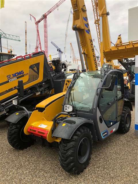 XCMG XC6-2506E telehandler 