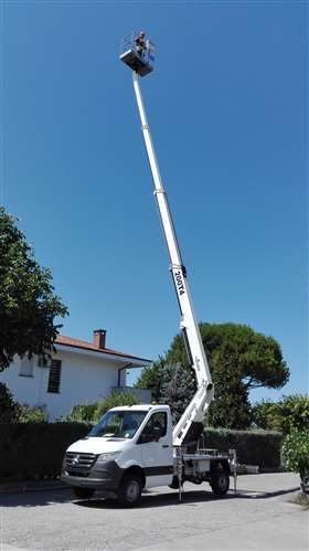 SEL IMG_19700316_012821