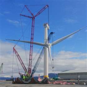 Mammoet helps construct world’s first floating wind farm
