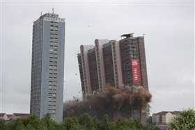 Explosive Safedem web