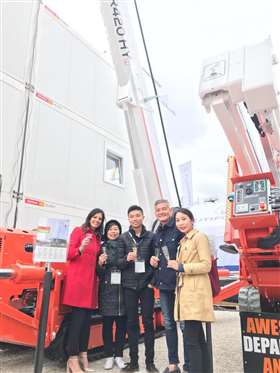 56537441_2398069713570568_7319989694027005952_n