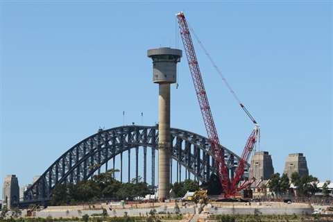 Gillespies Crane Services has added its first crawler crane, a Liebherr LR 1350/1 lattice boom model