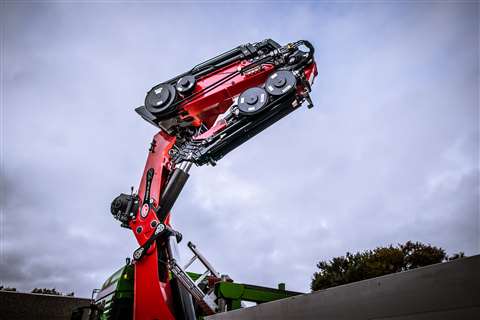 The HMF 9520K-RCS articulating loader crane