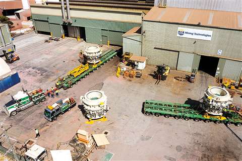 Aerial view of a Doolan's job where they saved time and hassle on a 1,400 km transport using WideCombi axle lines