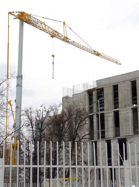 First-pioneering-Potain-Hup-cranes-delivered-in-Russia-2