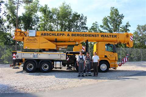 Michael Walter, Ilmar Wezels (Abschlepp and Bergedienst Walter) and Hans Asam (Tadano Faun)