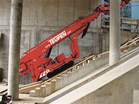 093f55f48e7330a24bff7baa8e70a83