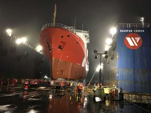 5a222e47 aaee 4eef b8c2 519e73f71399