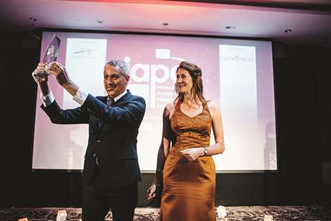 Drinks and awards169