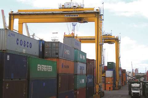 Liebherr RTGs in operation at the OJSC Petrolesport Container Terminal in Russia