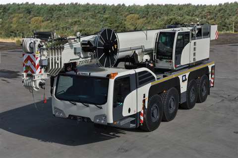 The 100 tonne capacity AC100/AL will be used for heavy lifts in the oil and gas industry