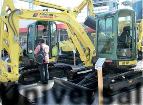 Ammann-Yanmar's new Universal ViO45, one of the two new 4-5 t class zero tailswing excavators.