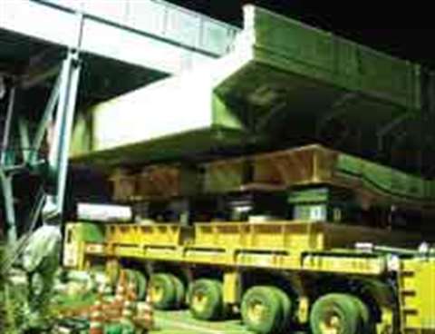 The Deck Lift system in closed position, ready to lift a bridge section into place