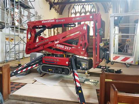 Hinowa 15.70 in church 2