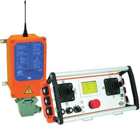 The 735 MHz Spectrum 3 system from HBC radiomatic, as used on Liebherr's LR1400/2-W 400 tonne capaci