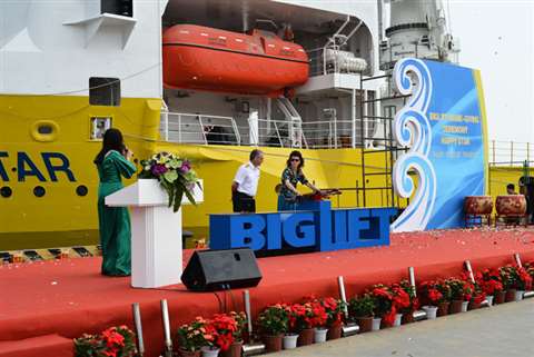 The handover ceremony at Huisman’s yard in Xiamen, China