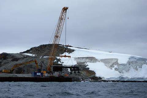 156709_20191212rearframeonwharfinstallation5copyrightbas_347028