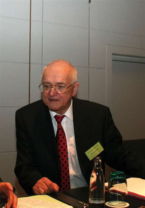 Deutsch Abbruchverband president Walter Werner (left), Dr Dieter Korth (centre) and Babara Petzold a