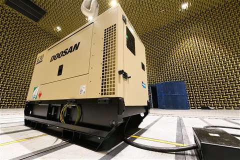 G30IIIA_pic5_red copy