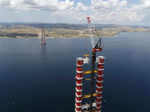 Marr's Favco 2480D installing the UCB on the 1915 Canakkale Bridge tower on the Asian side of the Dardanelles Strait