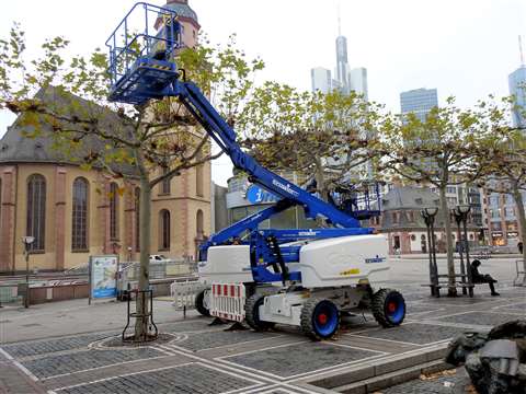 Schmidt Neu Isenburg 2x Genie Z-45 FE in Frankfurt_3